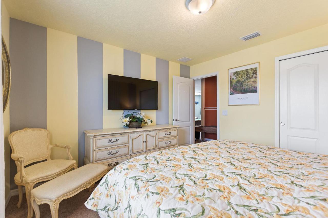 Stylish Cozy Family Getaway With Private Pool And Lake View Kissimmee Exterior photo